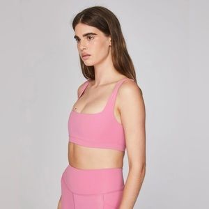 JOJA ~ Classic Sports Bra in Bloom (Pink) Size Large